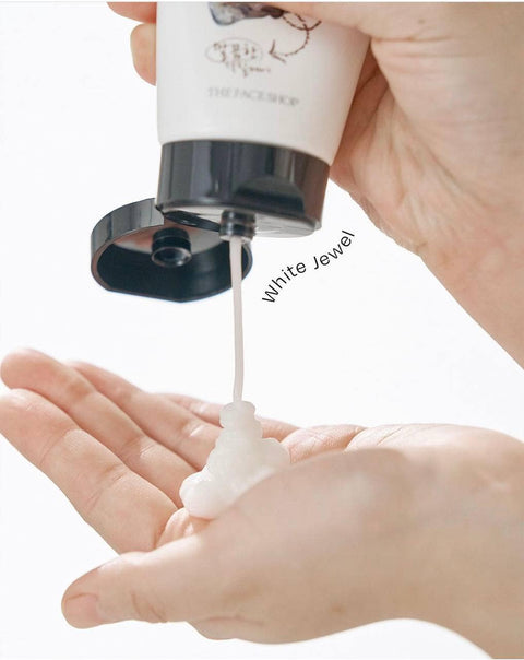 The Face Shop Smart Peeling White Jewel Scrub - 120 ml